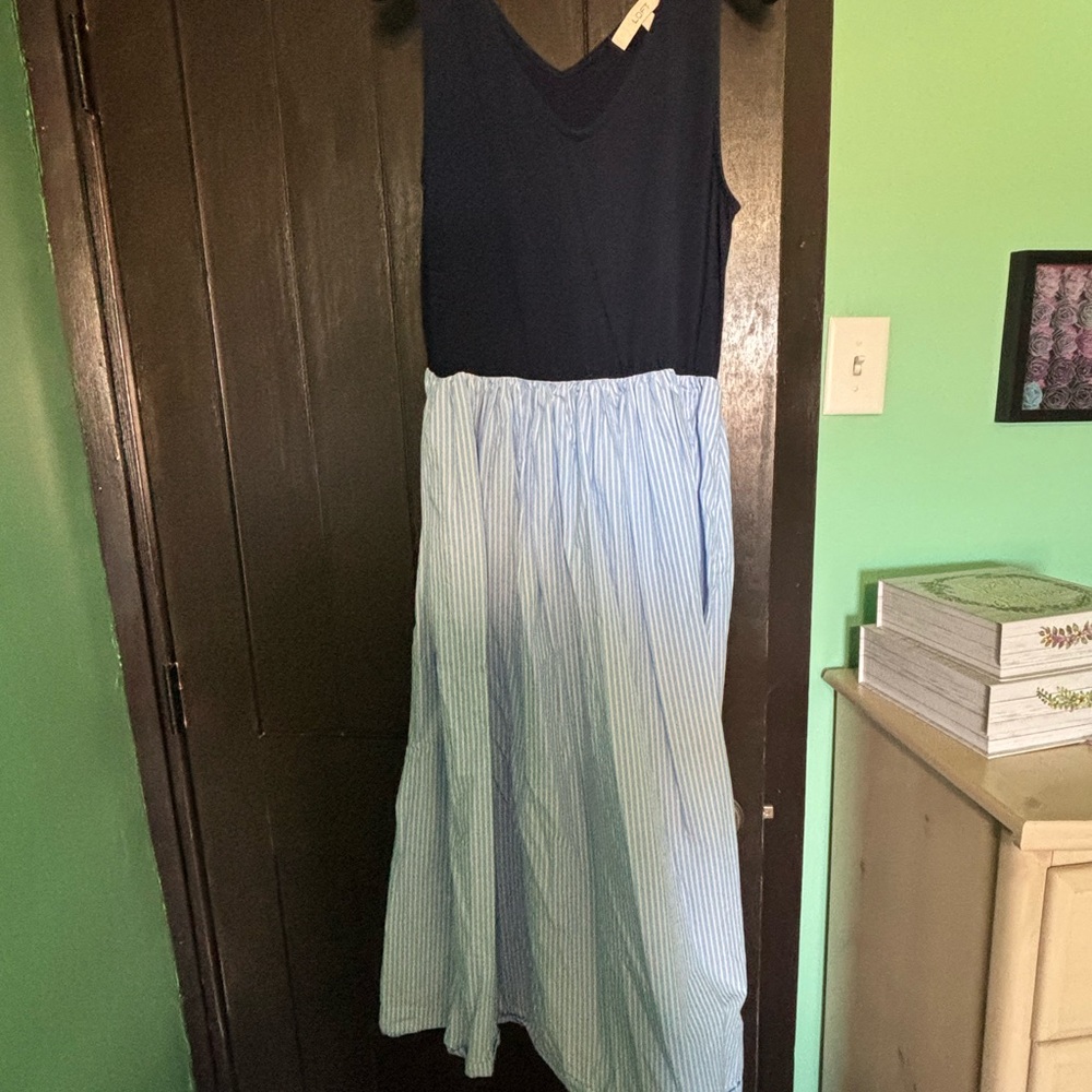 LOFT Navy Sleeveless Dress